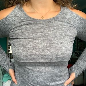 Old Navy Active Long Sleeved Top